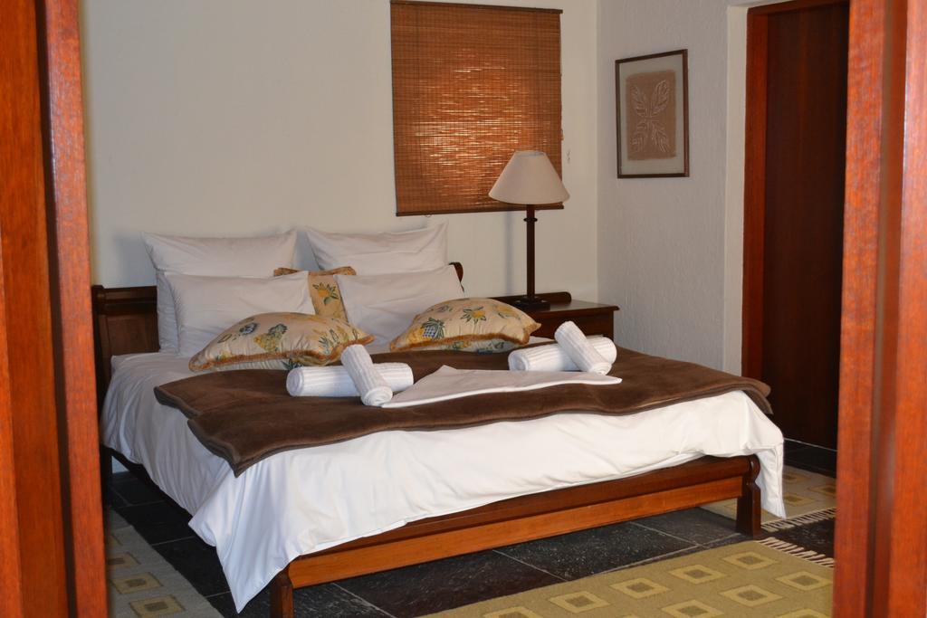 Roessmund Lodge 스바코프문트 객실 사진