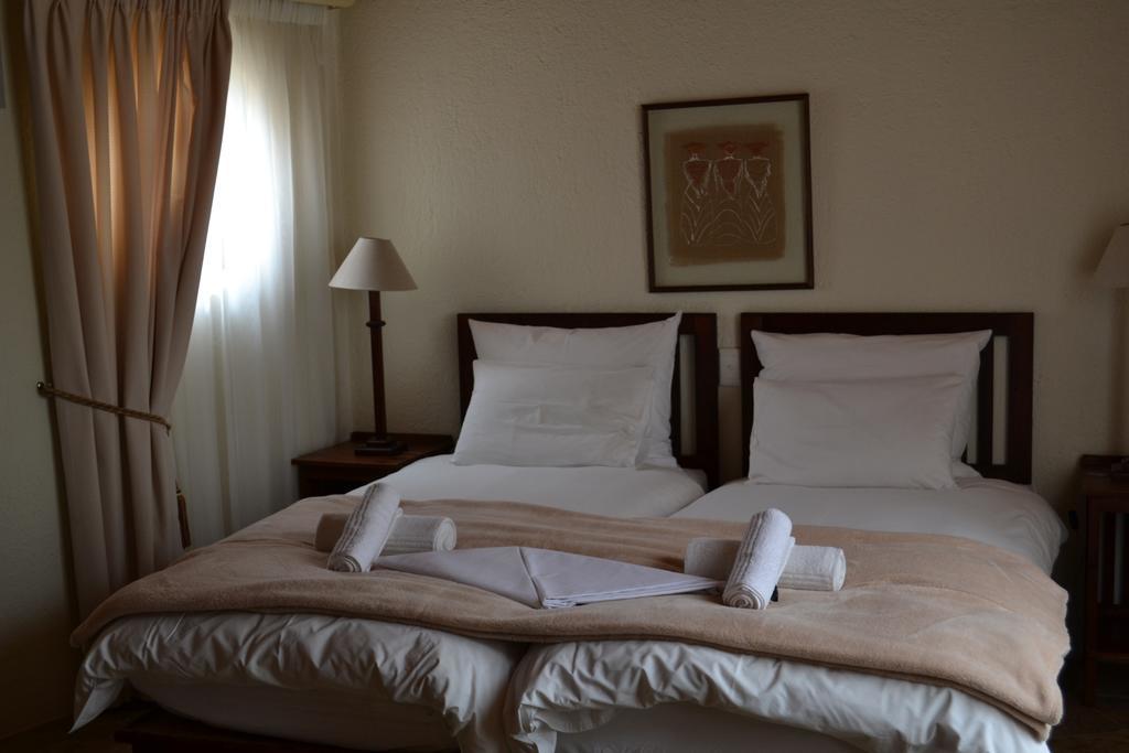 Roessmund Lodge 스바코프문트 객실 사진