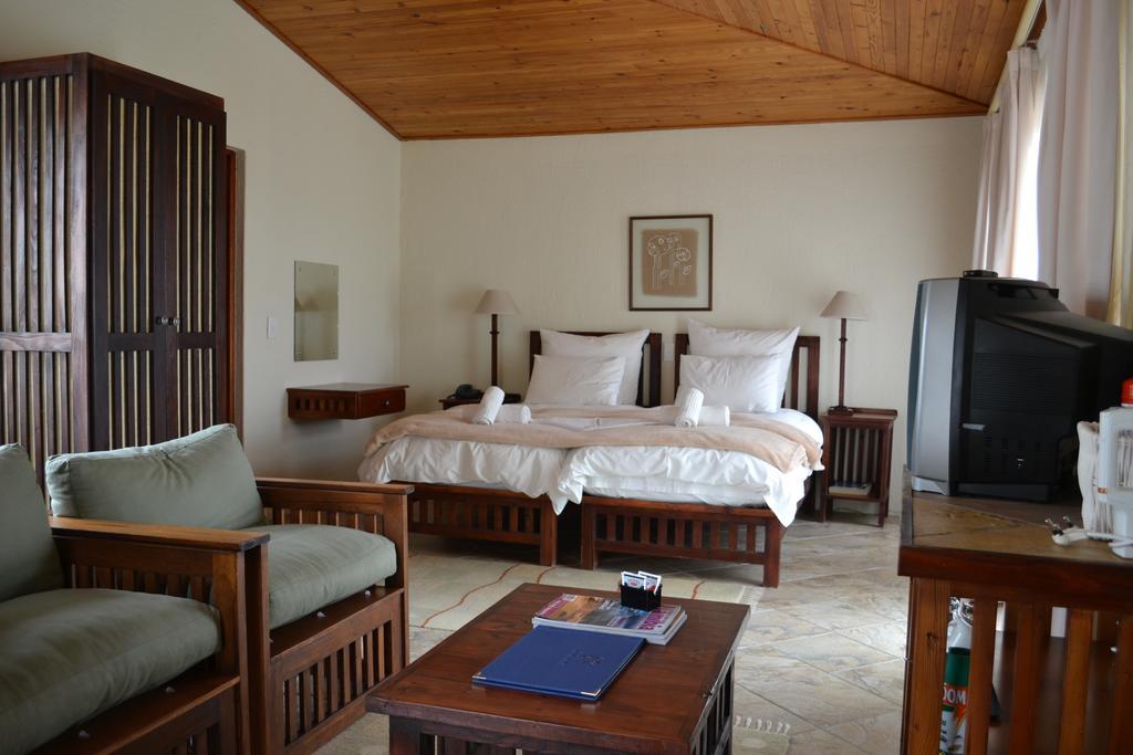 Roessmund Lodge 스바코프문트 객실 사진