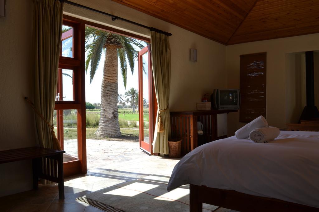 Roessmund Lodge 스바코프문트 객실 사진