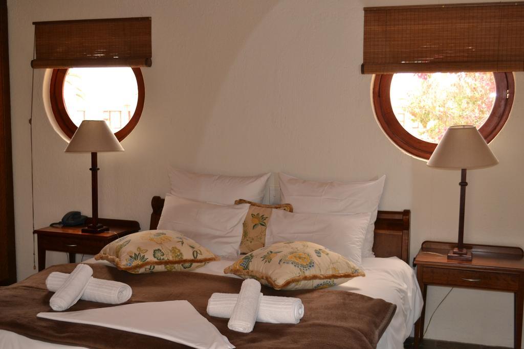 Roessmund Lodge 스바코프문트 객실 사진