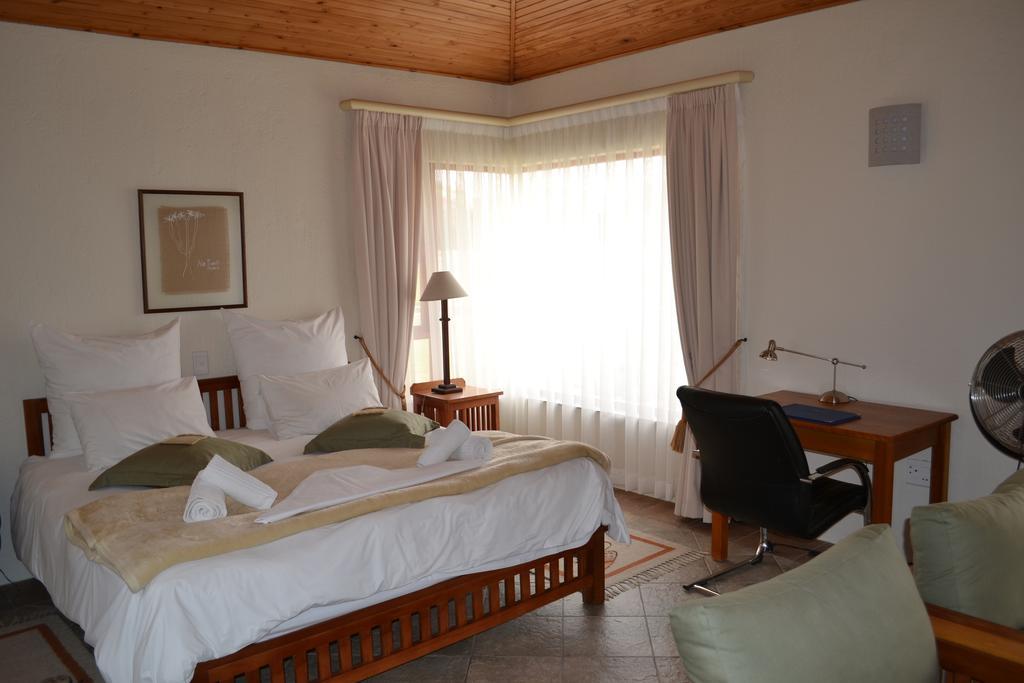 Roessmund Lodge 스바코프문트 외부 사진