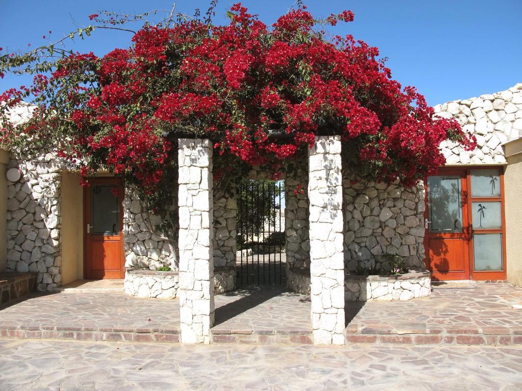 Roessmund Lodge 스바코프문트 외부 사진